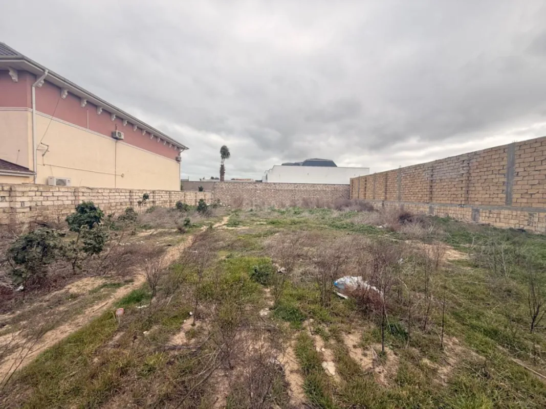 Satılır torpaq sahəsi 12 m²