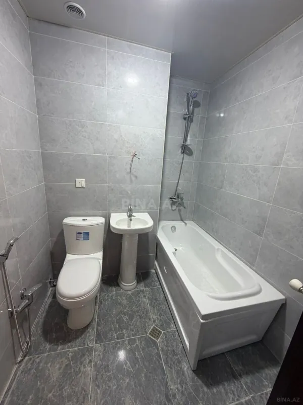 Satılır 4 otaqlı mənzil 100 m²