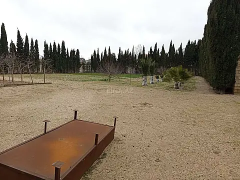 Satılır torpaq sahəsi 28 m²