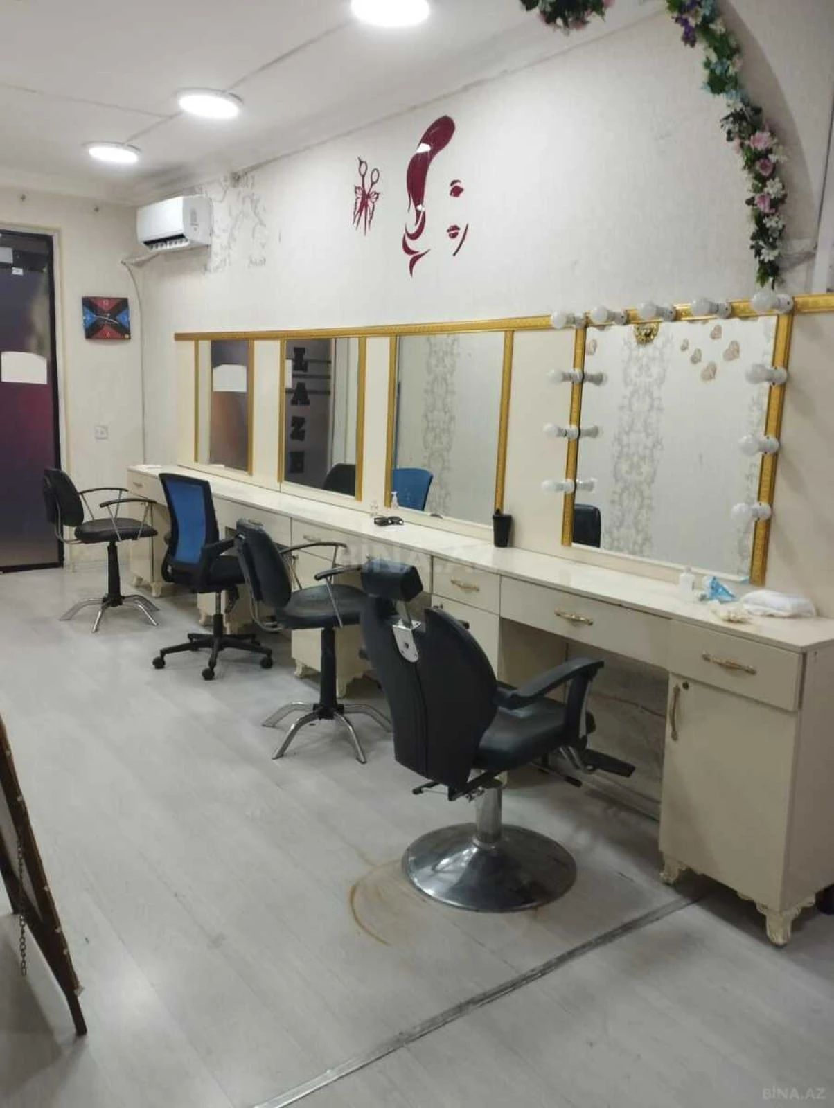 Satılır obyekt 40 m²