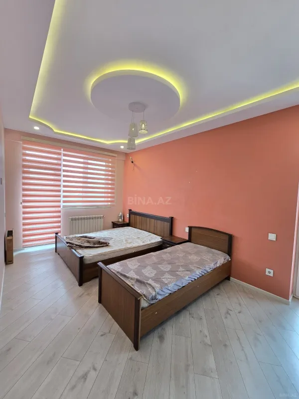 Kirayə verilir 2 otaqlı mənzil 98 m²