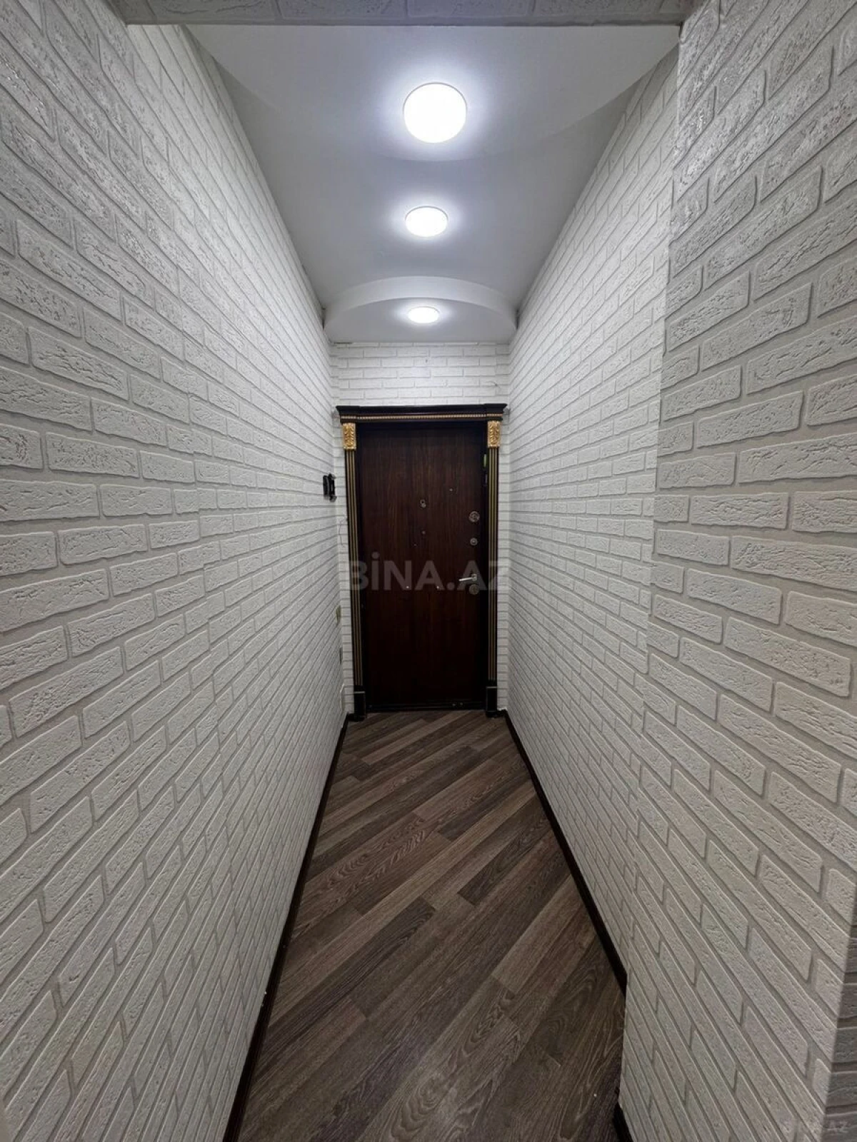 Satılır 2 otaqlı mənzil 45 m²