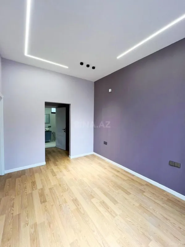 Satılır 4 otaqlı həyət evi 182 m²