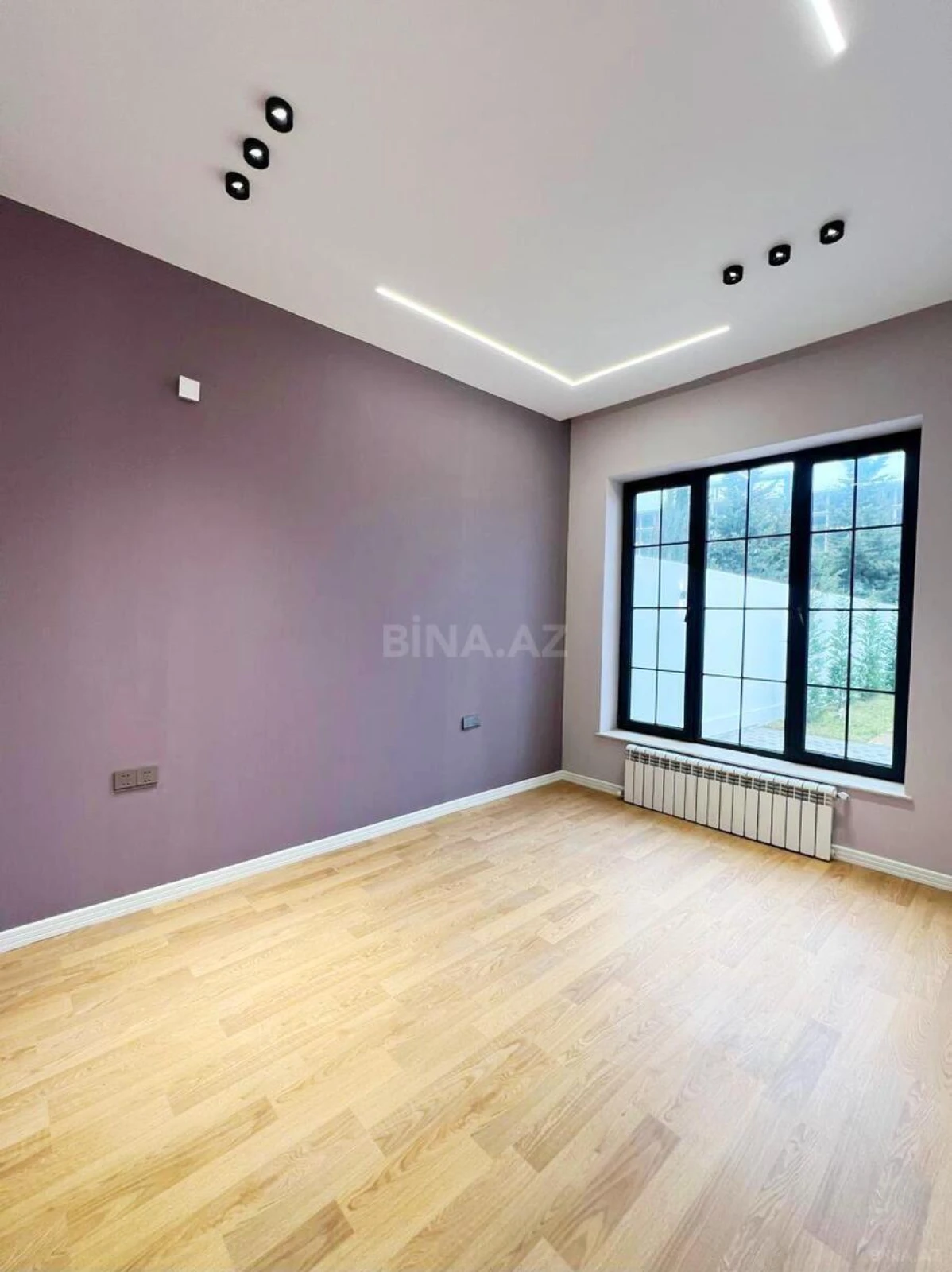 Satılır 4 otaqlı həyət evi 182 m²