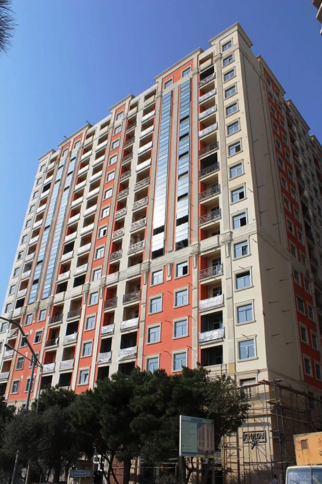 Kirayə verilir 3 otaqlı mənzil 100 m²