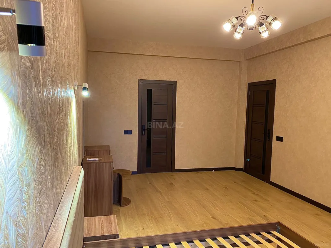 Kirayə verilir 3 otaqlı mənzil 100 m²