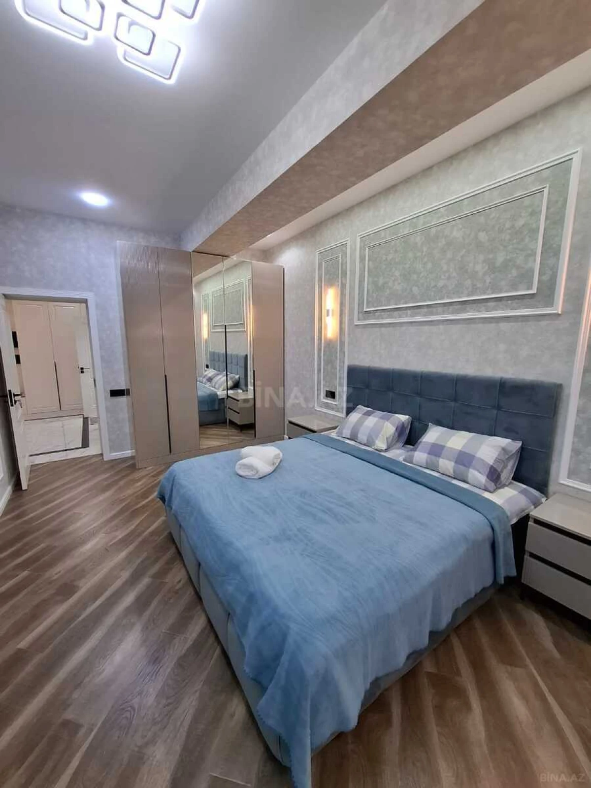 Kirayə verilir 2 otaqlı mənzil 101 m²