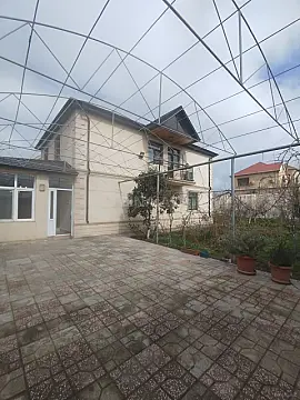 Satılır 5 otaqlı həyət evi 200 m² — Bakı, Novxanı 5 otaq 200.00 m²