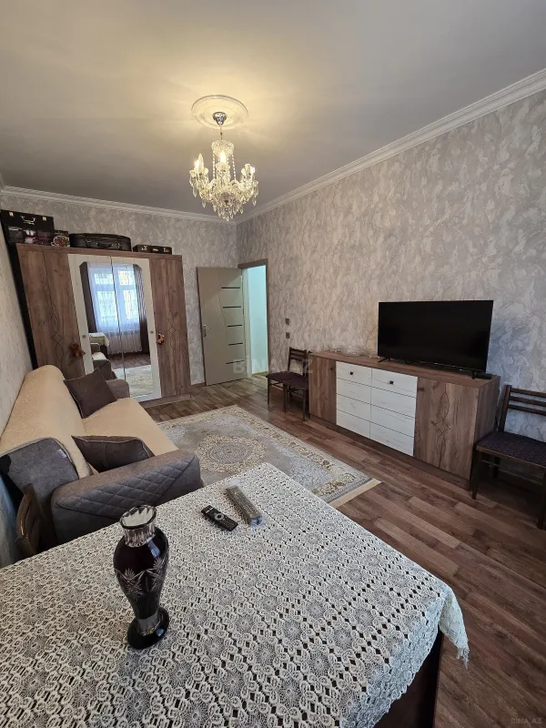 Satılır 1 otaqlı mənzil 45 m²
