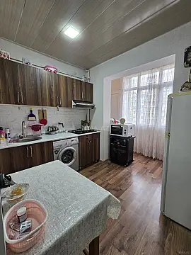 Satılır 1 otaqlı mənzil 45 m²