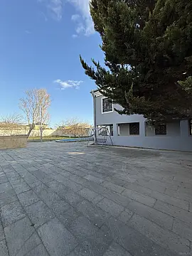 Satılır 7 otaqlı həyət evi 250 m²