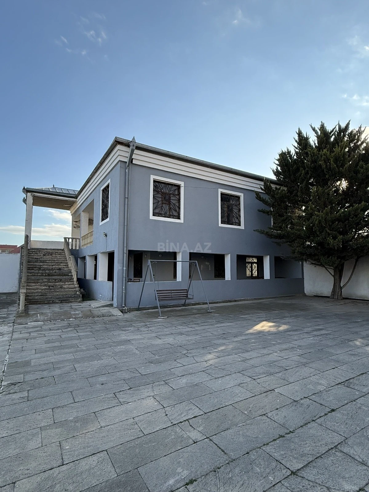 Satılır 7 otaqlı həyət evi 250 m²