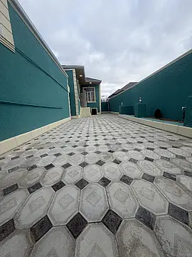 Satılır 4 otaqlı həyət evi 130 m²