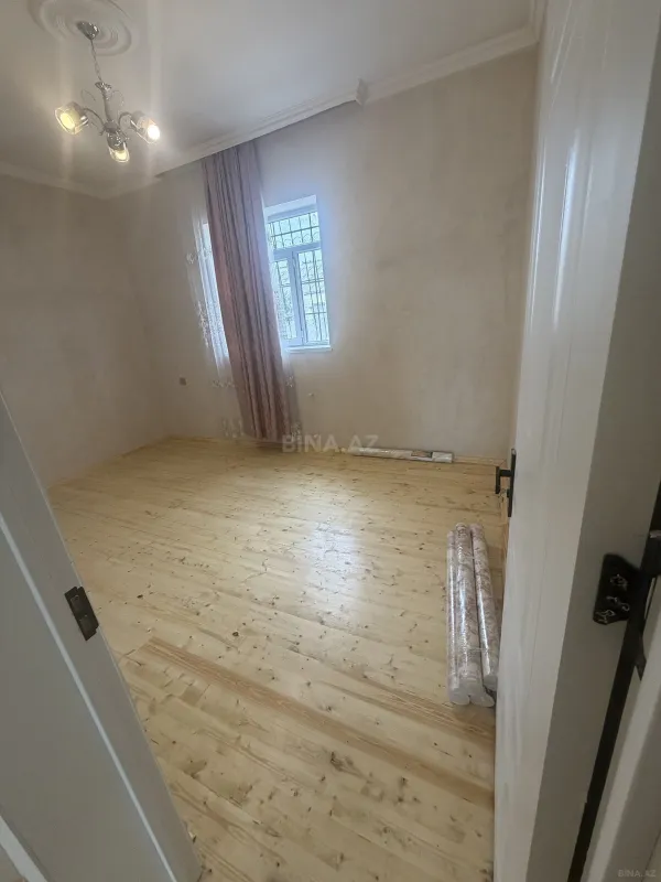 Satılır 4 otaqlı həyət evi 130 m²