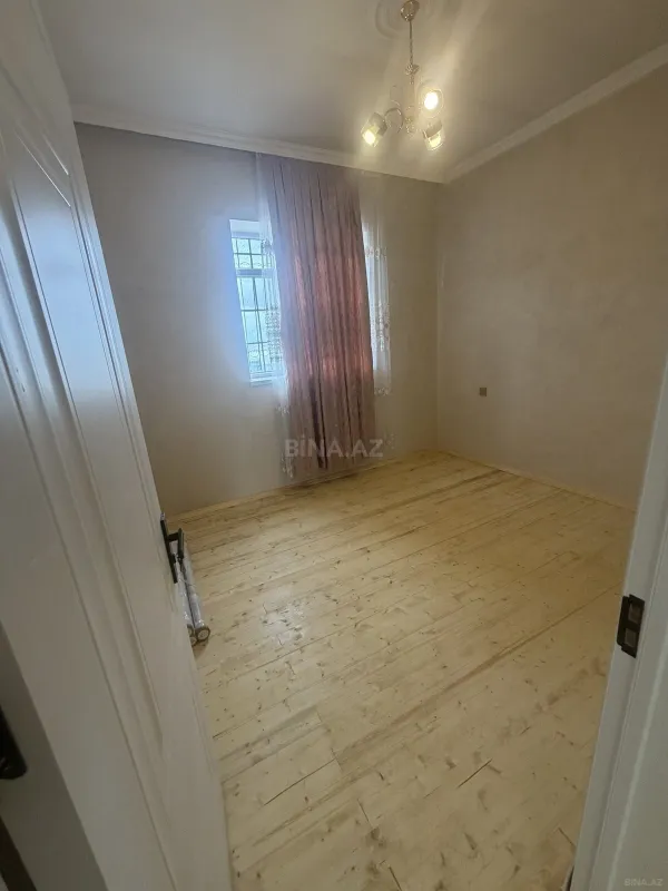 Satılır 4 otaqlı həyət evi 130 m²