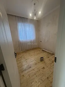 Satılır 4 otaqlı həyət evi 130 m²