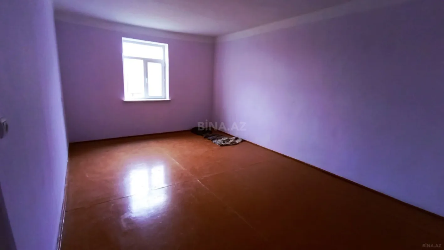 Satılır 6 otaqlı həyət evi 150 m²