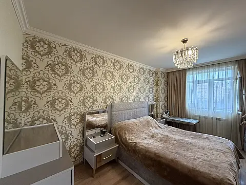 Satılır 3 otaqlı mənzil 74 m²
