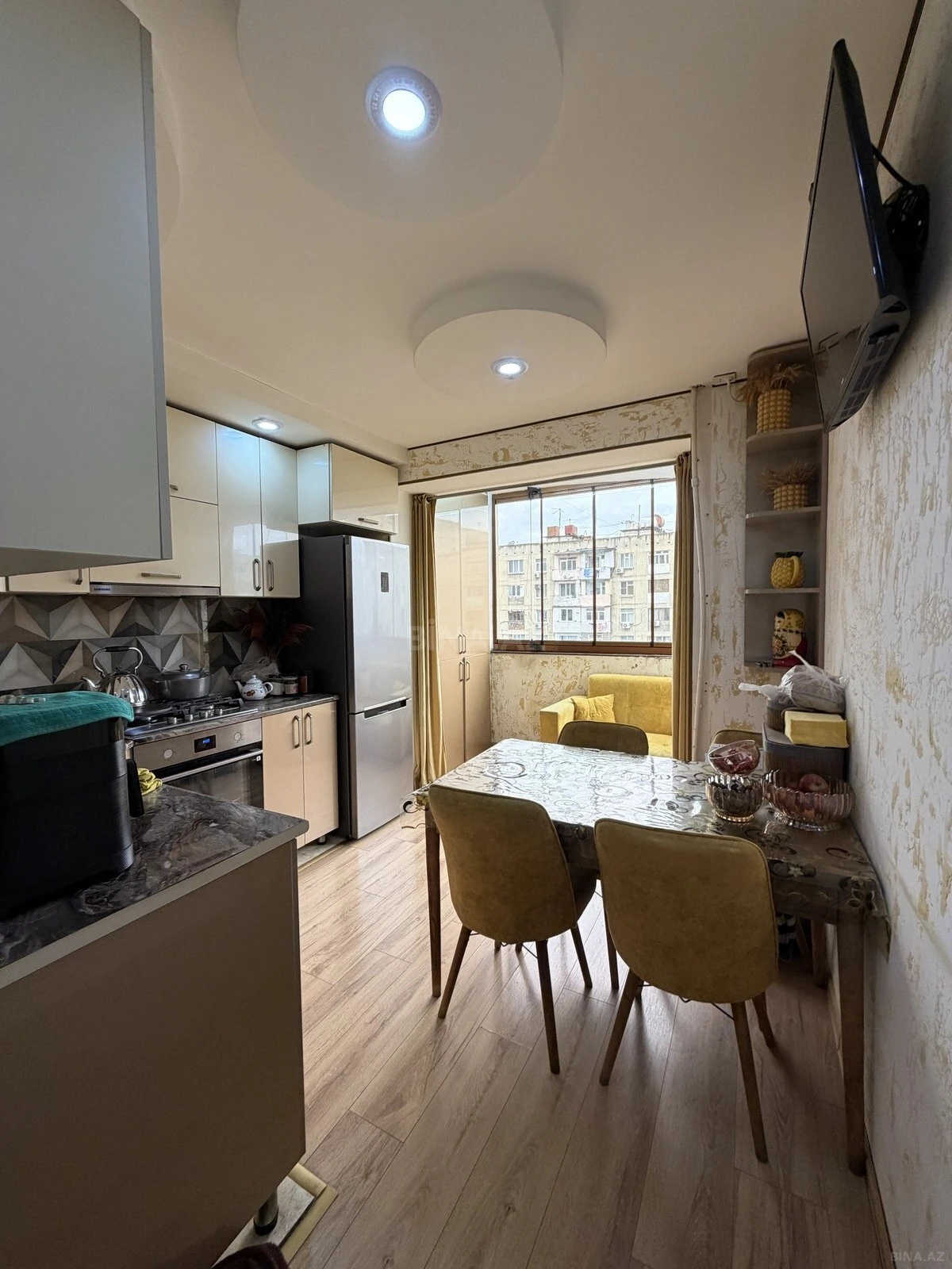 Satılır 3 otaqlı mənzil 74 m²