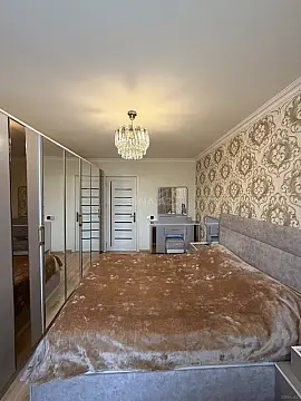 Satılır 3 otaqlı mənzil 74 m²