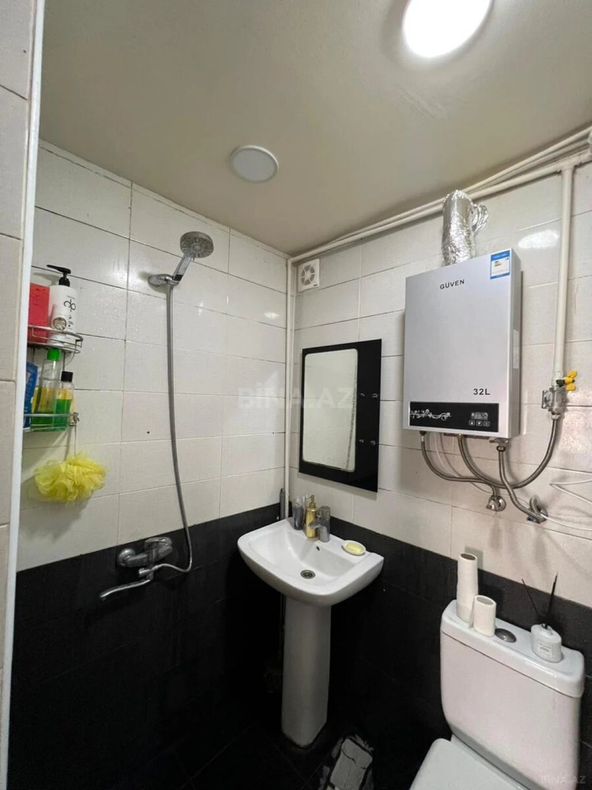 Kirayə verilir 1 otaqlı mənzil 43 m²