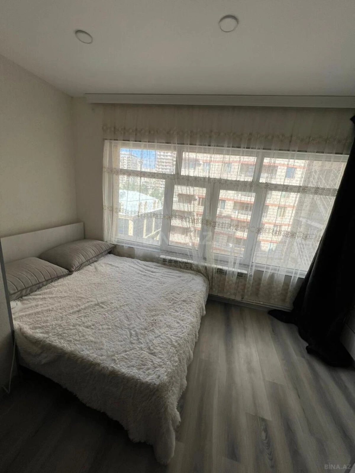 Kirayə verilir 1 otaqlı mənzil 43 m²