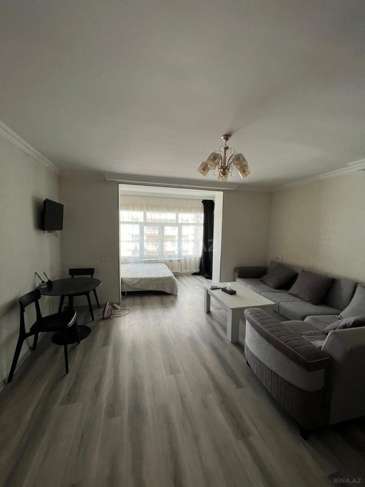 Kirayə verilir 1 otaqlı mənzil 43 m²