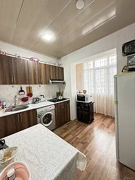 Satılır 1 otaqlı mənzil 45 m²