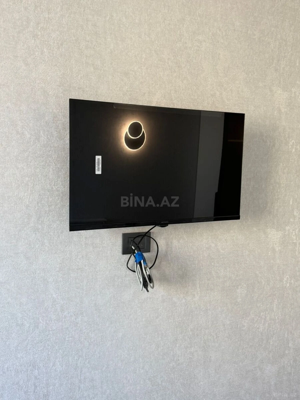 Kirayə verilir 2 otaqlı mənzil 80 m²