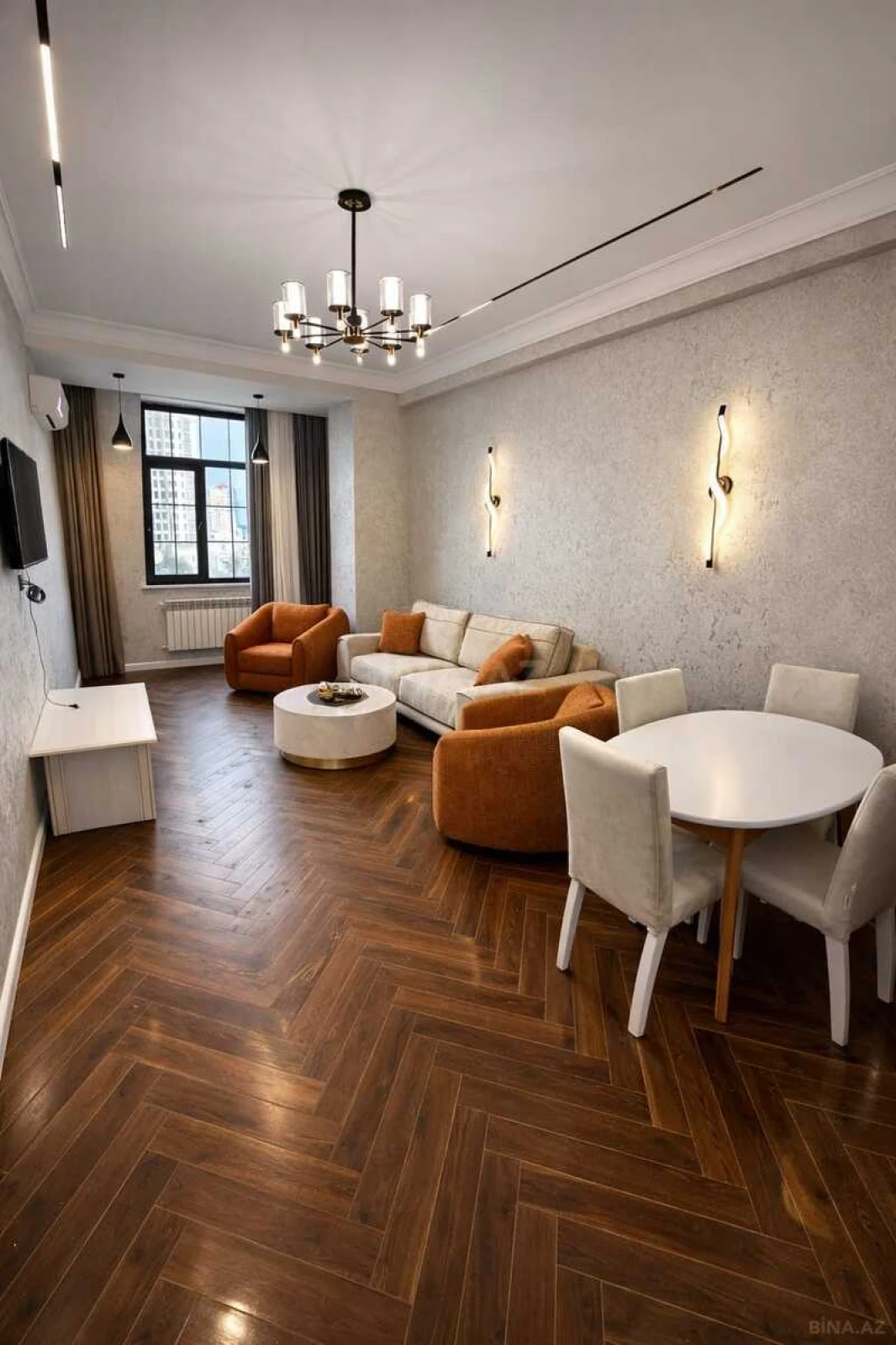 Kirayə verilir 2 otaqlı mənzil 80 m²