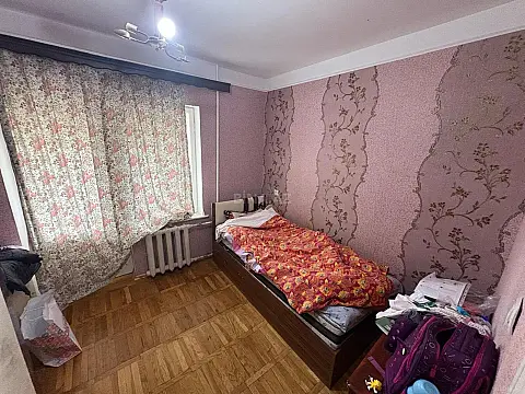 Satılır 4 otaqlı mənzil 112 m²