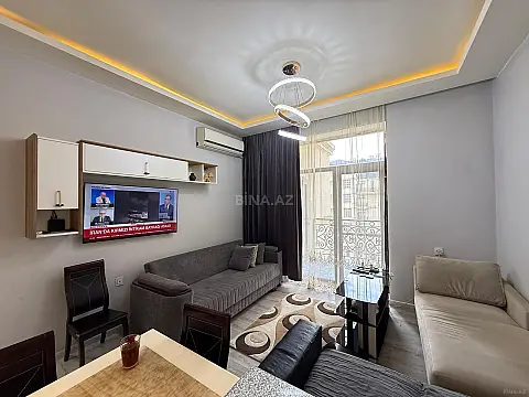 Kirayə verilir 2 otaqlı mənzil 60 m²