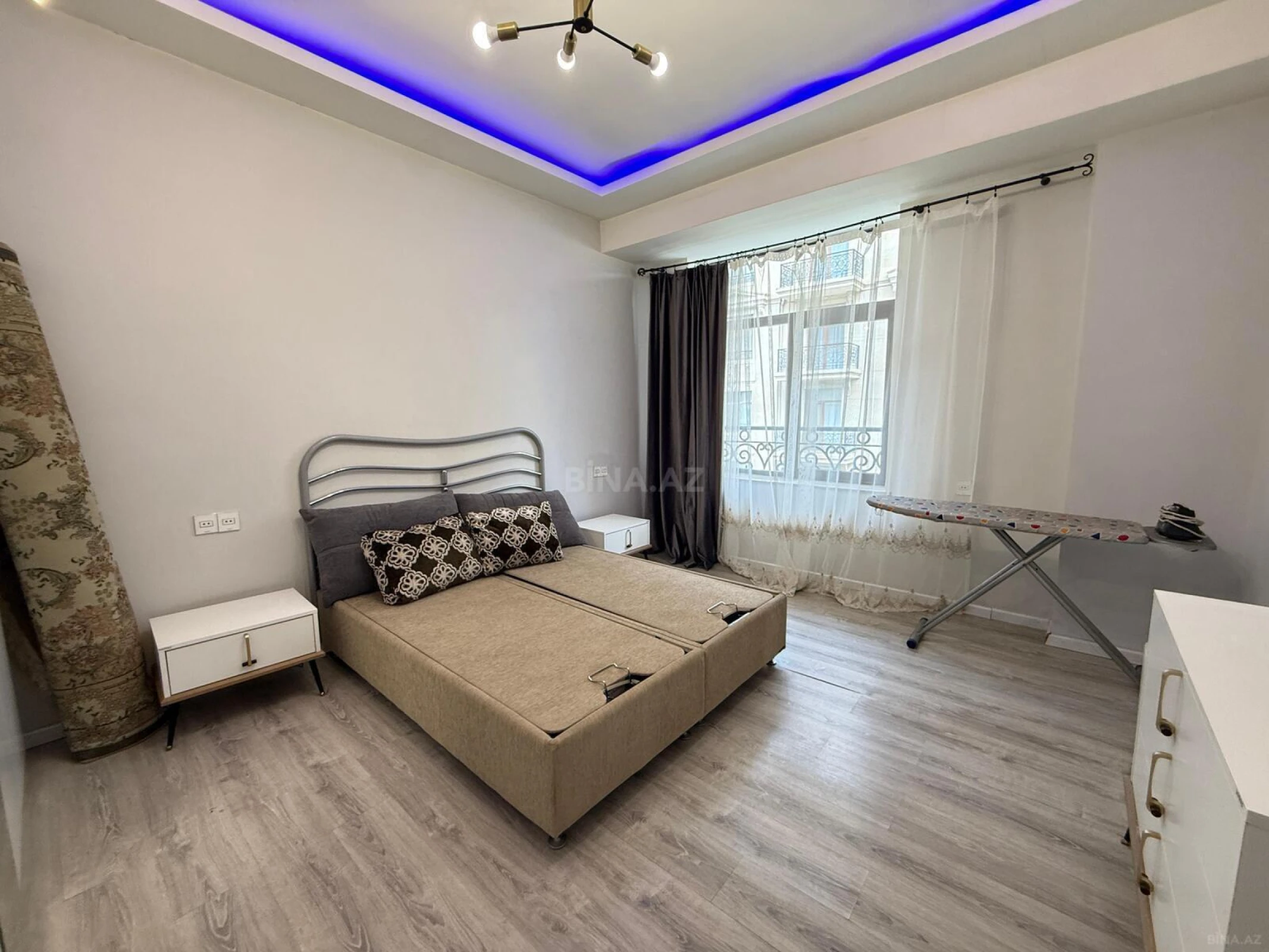 Kirayə verilir 2 otaqlı mənzil 60 m²