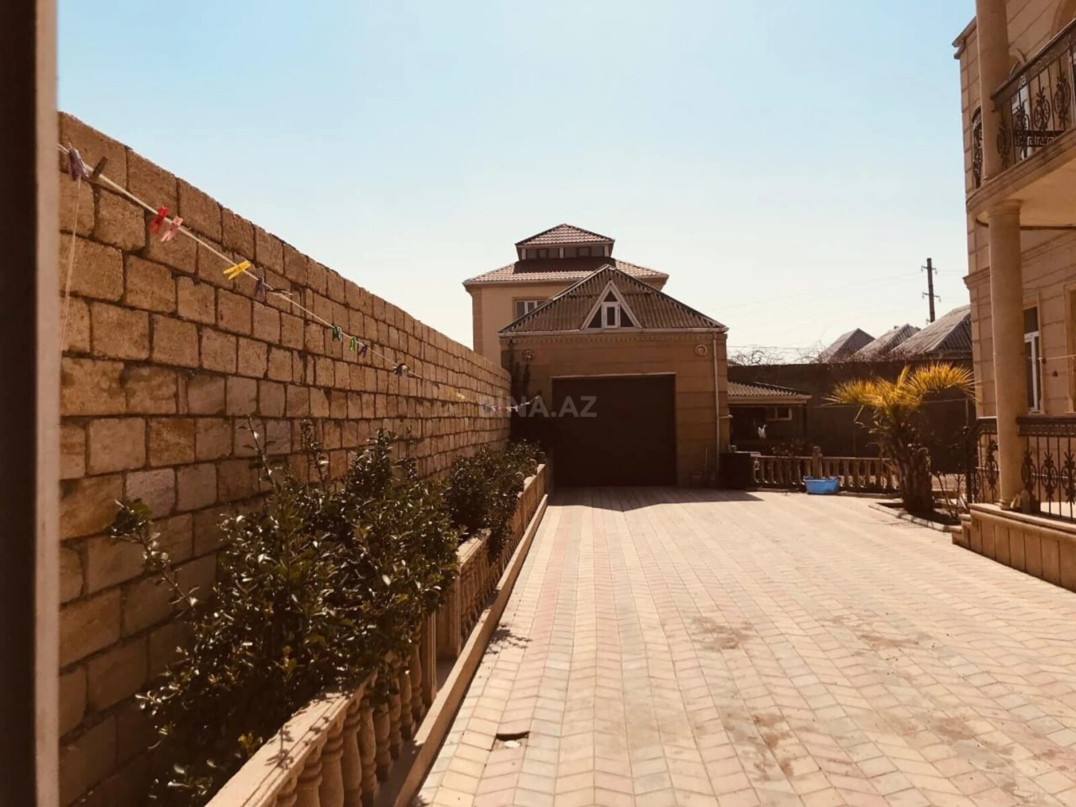 Satılır 6 otaqlı həyət evi 250 m²