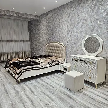 Kirayə verilir 2 otaqlı mənzil 80 m²