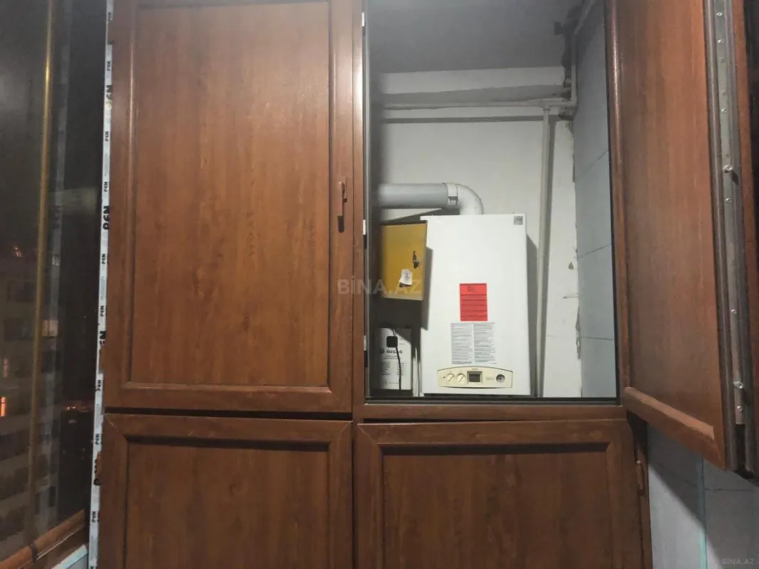Kirayə verilir 2 otaqlı mənzil 85 m²