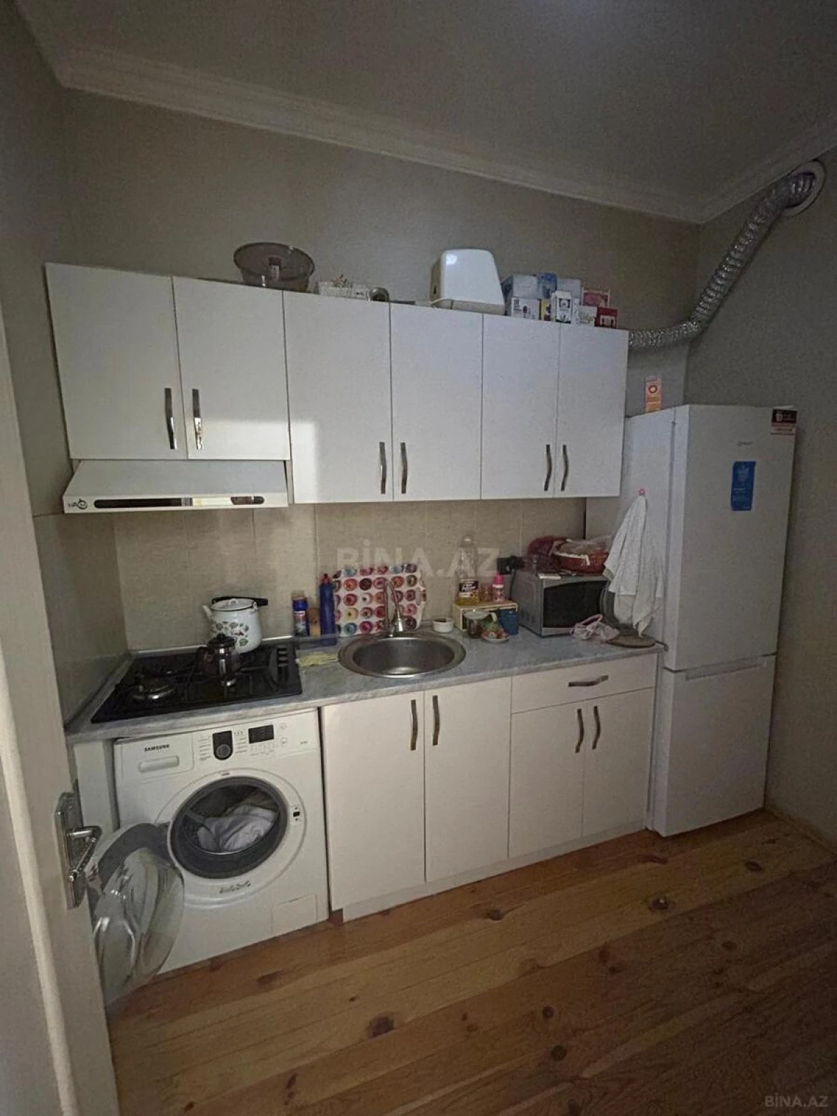 Kirayə verilir 2 otaqlı mənzil 60 m²