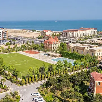 Satılır 7 otaqlı həyət evi 473.3 m²