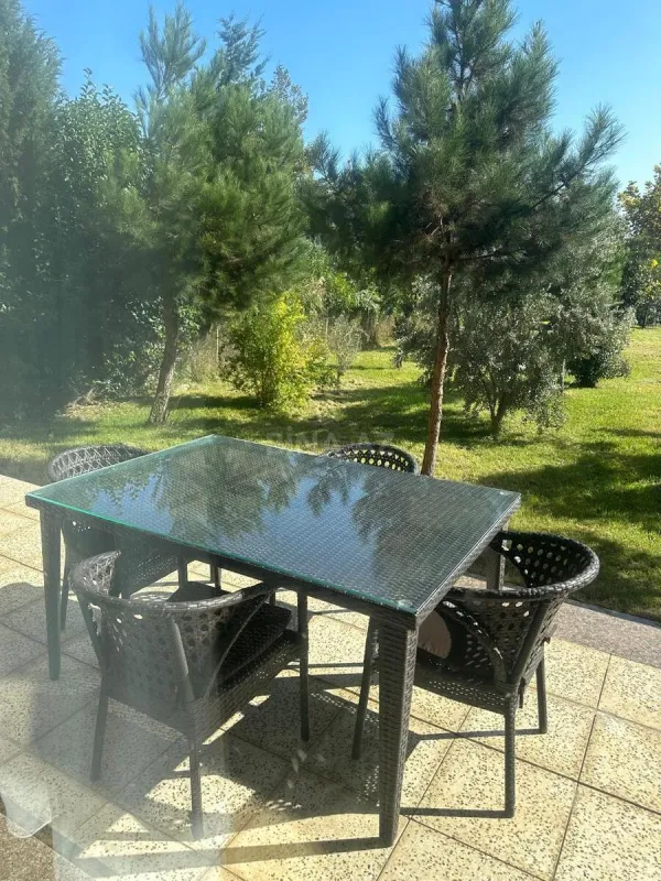 Satılır 7 otaqlı həyət evi 473.3 m²