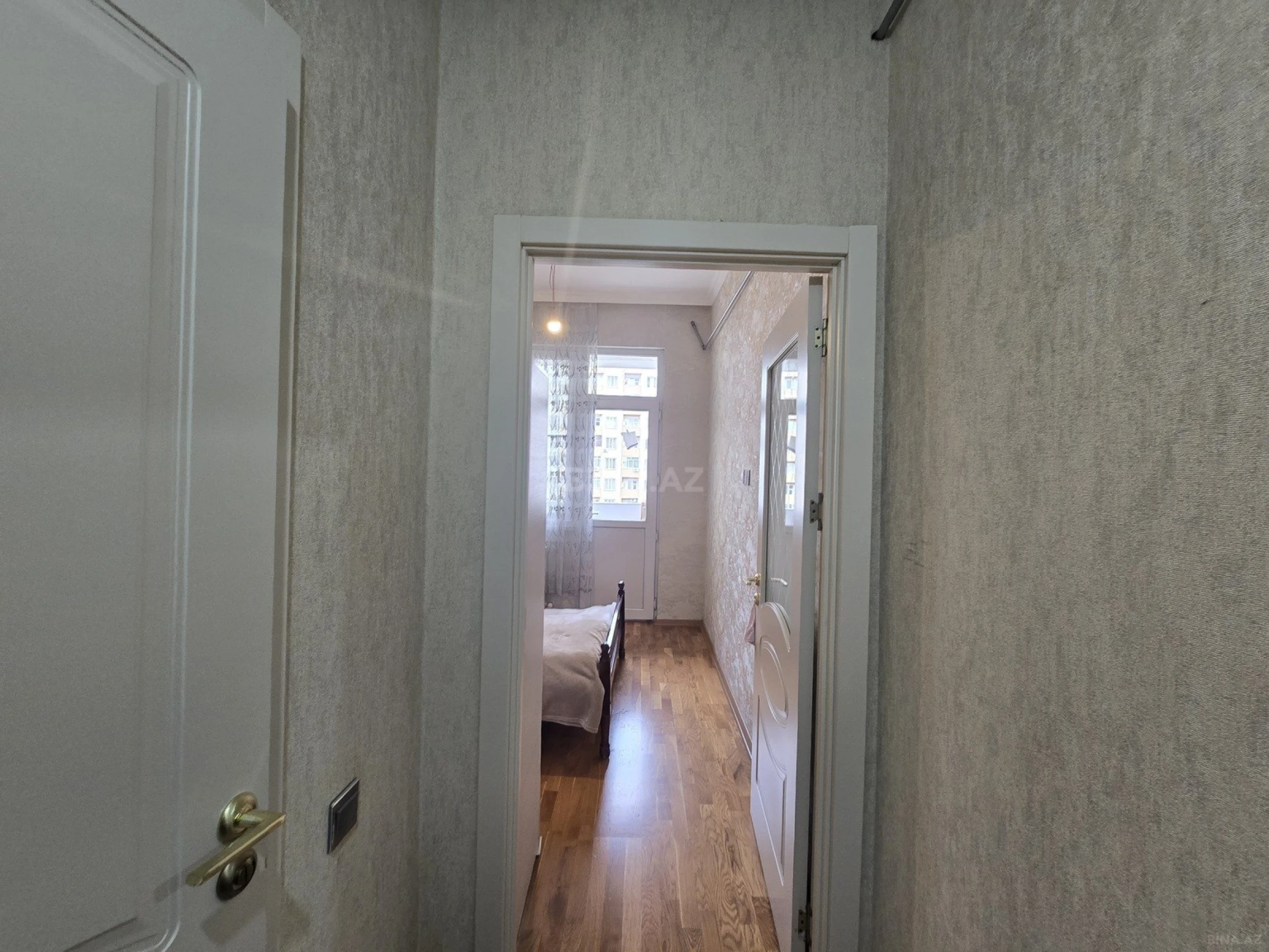 Satılır 2 otaqlı mənzil 45 m²