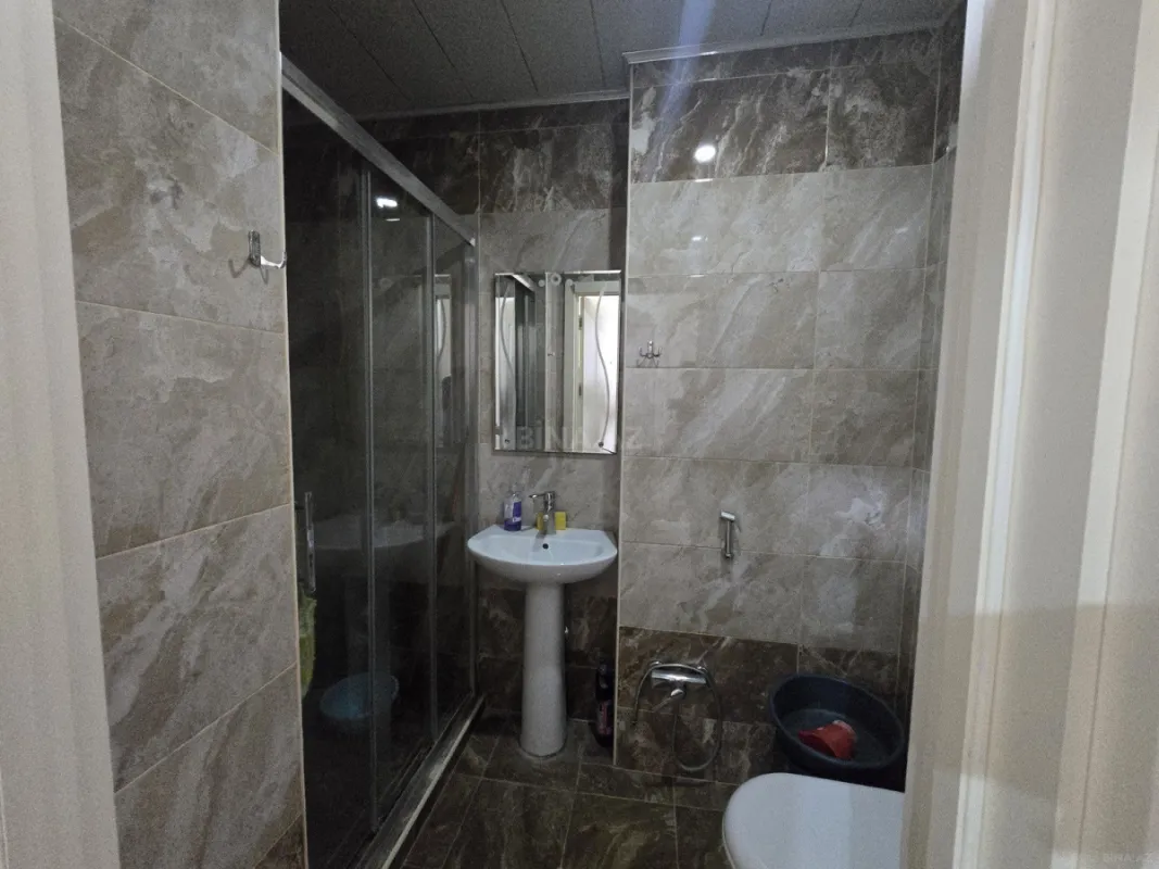 Satılır 2 otaqlı mənzil 45 m²
