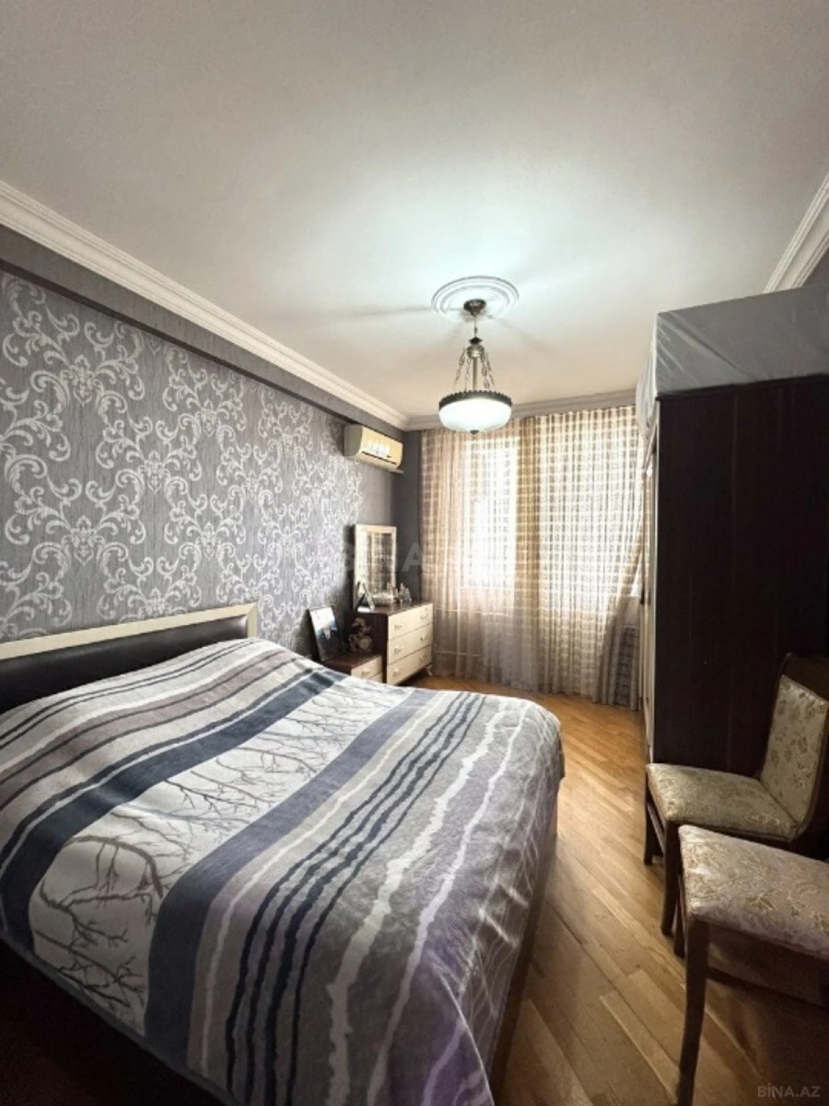 Satılır 3 otaqlı mənzil 100 m²