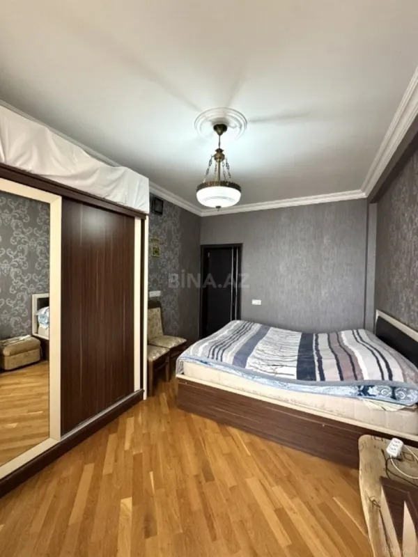 Satılır 3 otaqlı mənzil 100 m²