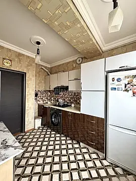 Satılır 3 otaqlı mənzil 100 m²