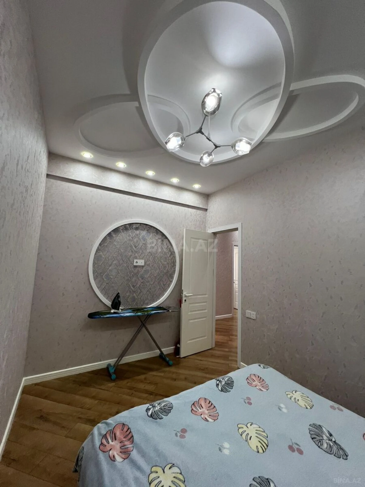 Satılır 3 otaqlı mənzil 90 m²