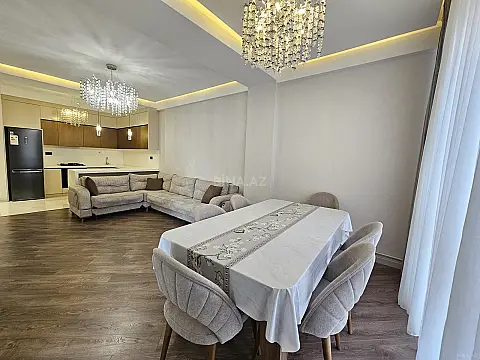 Kirayə verilir 2 otaqlı mənzil 70 m²