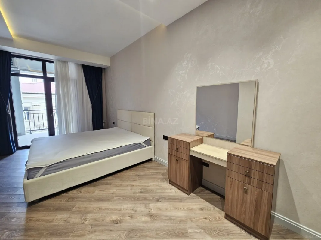 Kirayə verilir 2 otaqlı mənzil 70 m²