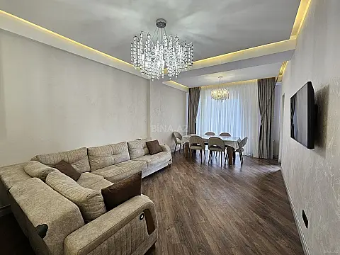 Kirayə verilir 2 otaqlı mənzil 70 m²