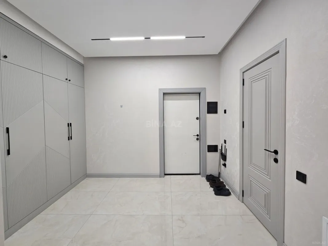 Kirayə verilir 2 otaqlı mənzil 70 m²
