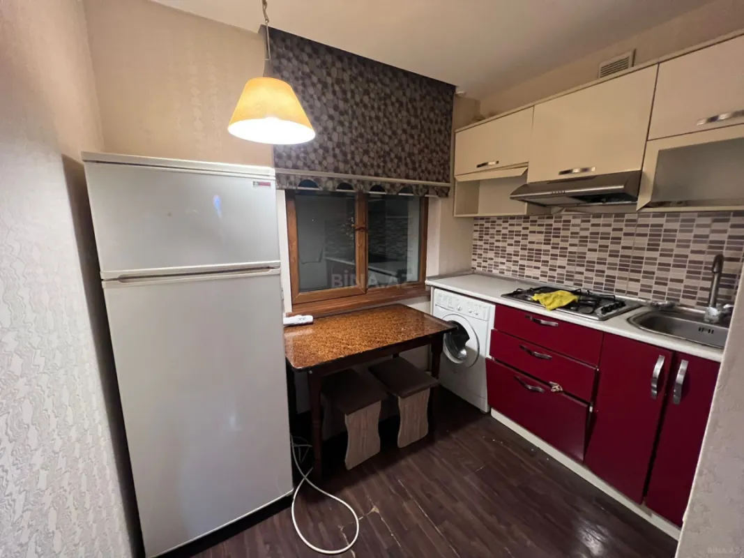 Kirayə verilir 1 otaqlı mənzil 45 m²